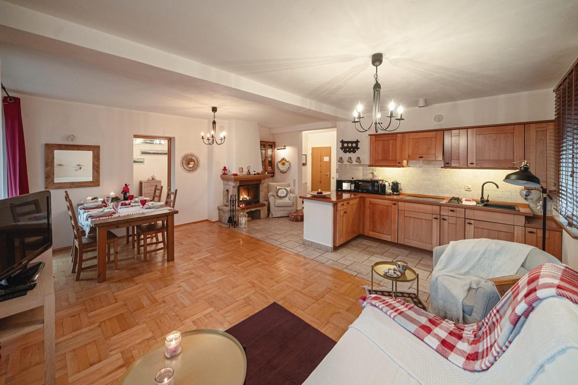 Apartament Karpielowka View Od-Nowa กอสเชียลิสกอ ภายนอก รูปภาพ