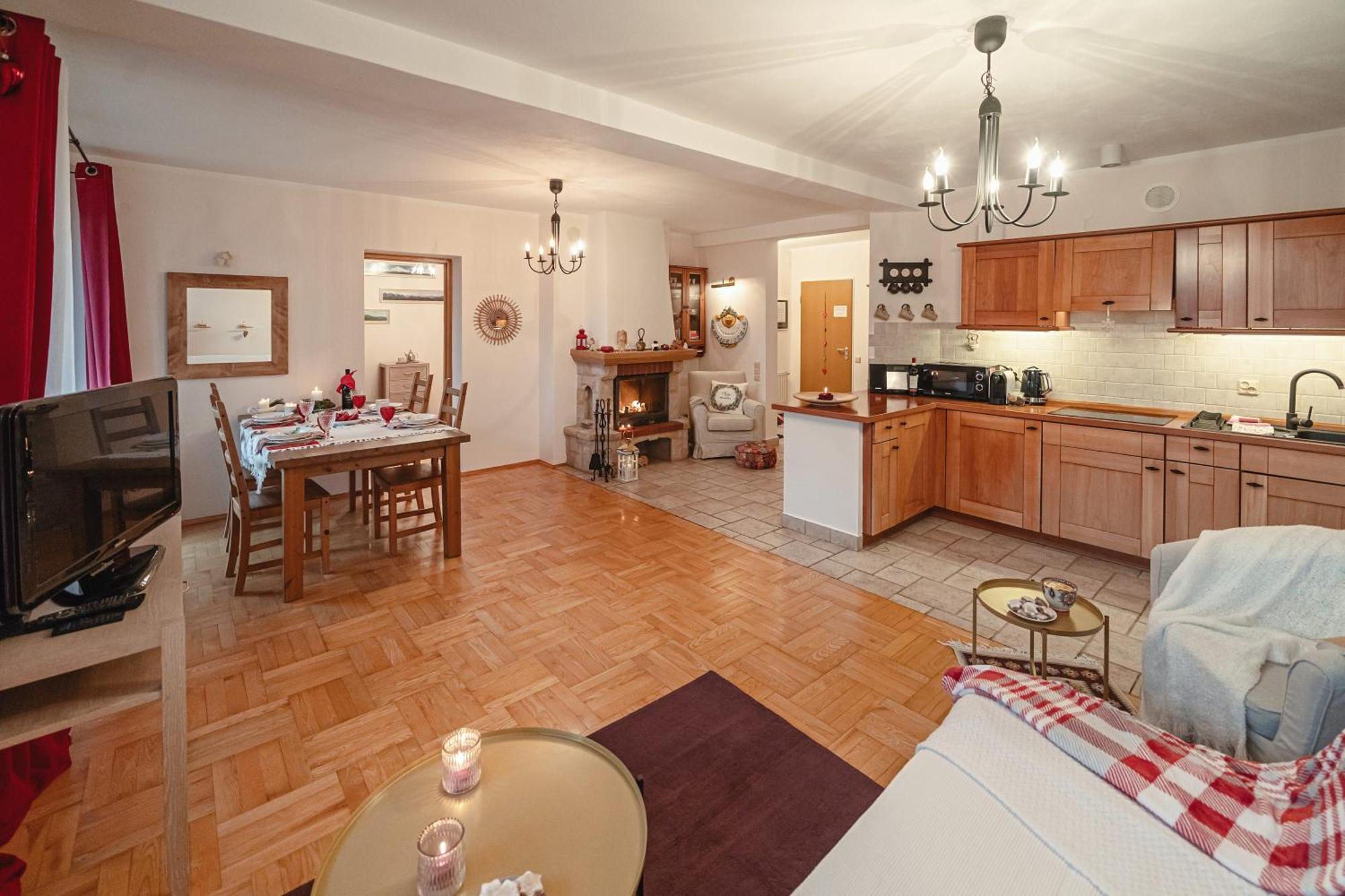 Apartament Karpielowka View Od-Nowa กอสเชียลิสกอ ภายนอก รูปภาพ